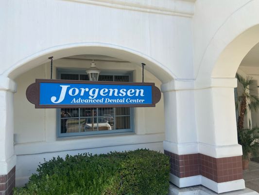 Dr. Jay Jorgensen with an Indian Wells cosmetic dentistry patient